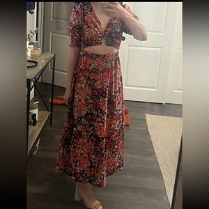 Floral Midi Dress with cutout